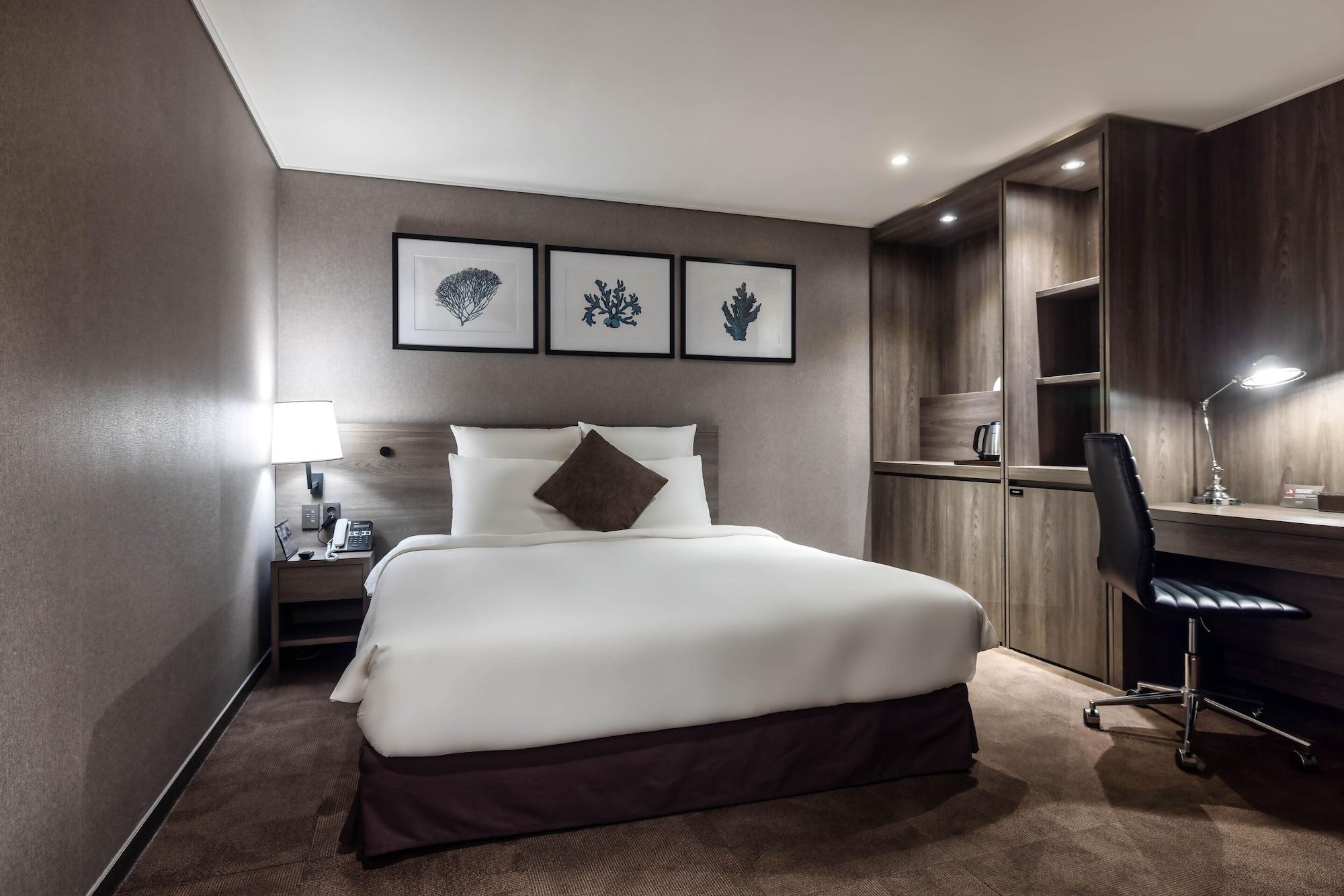 Kent Hotel Gwangalli By Kensington Busan Exterior photo